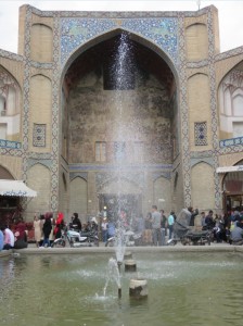 Iran 04-02