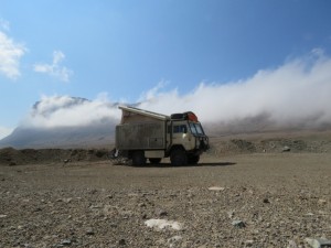 Iran 04-25 